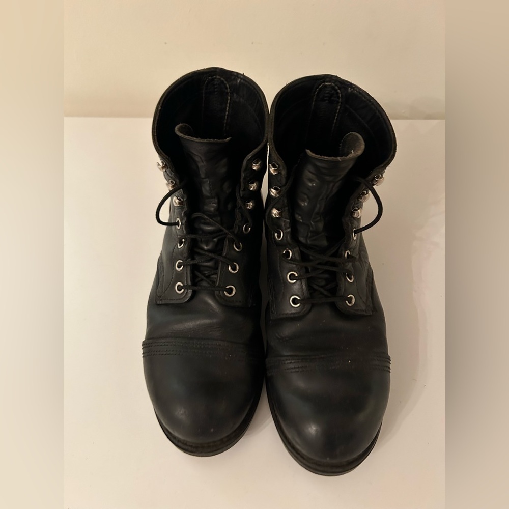 Redwing iron ranger black used size 9D